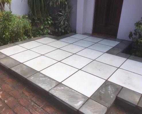 Domestic paving slabs Domestic paving slabs